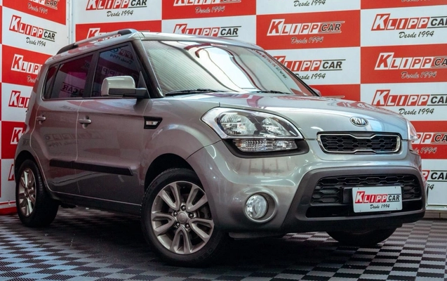 imagem-https://www.socarrao.com.br/sc-vehicle-images-prod/38783/1781965911410-MTUwNjdkNmItMjk3My00MmRiLWE4MTgtOGRjMzJkMzY2OWY5LmpwZw.jpg