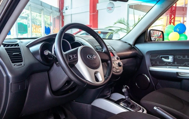 imagem-https://www.socarrao.com.br/sc-vehicle-images-prod/38783/1781965911877-NjI3ZmRkNzMtNTg1YS00NzVhLTk4YTItNGExMWVhM2RmY2YyLmpwZw.jpg