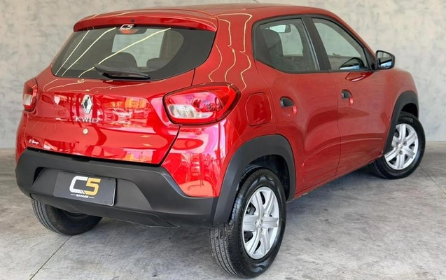 imagem-https://www.socarrao.com.br/sc-vehicle-images-prod/3879119/1789669992632-8416376_3_B_cfa8709186.jpeg