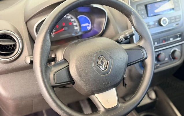 imagem-https://www.socarrao.com.br/sc-vehicle-images-prod/3879119/1789669992637-8416376_14_B_c45418da19.jpeg