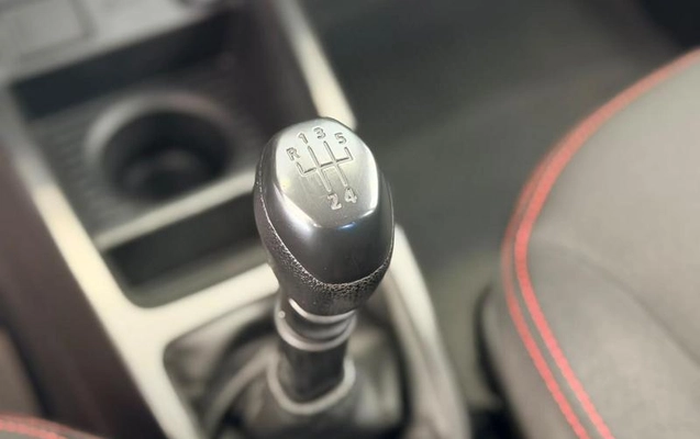 imagem-https://www.socarrao.com.br/sc-vehicle-images-prod/3879119/1789669992641-8416376_18_B_5fe6057276.jpeg