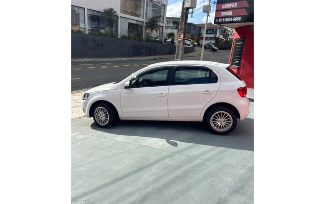 imagem-https://www.socarrao.com.br/sc-vehicle-images-prod/3879220/1789574344199-1_125826.jpg