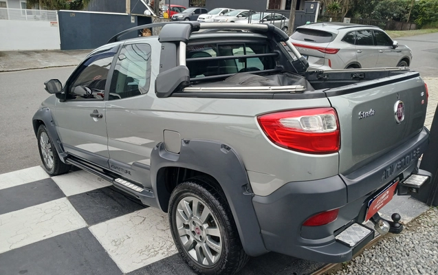 imagem-https://www.socarrao.com.br/sc-vehicle-images-prod/3879320/1789574488781-003_0bb26b75832de3d1dd55899740d9e6fd.jpg
