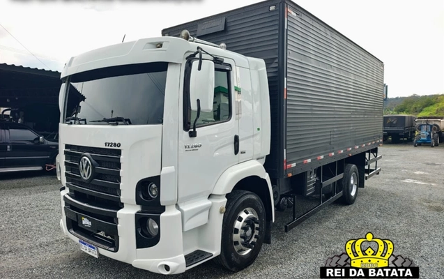 imagem-https://www.socarrao.com.br/sc-vehicle-images-prod/3879321/1789575247803-My5qcGc.jpg