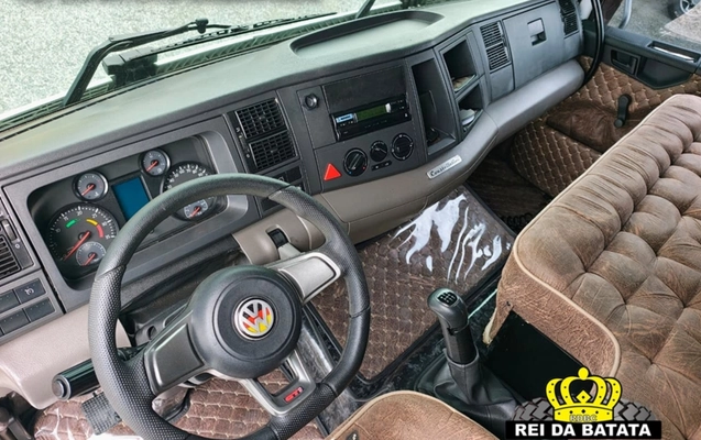 imagem-https://www.socarrao.com.br/sc-vehicle-images-prod/3879321/1789575248143-MTAuanBn.jpg