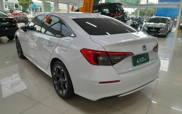 imagem-https://www.socarrao.com.br/sc-vehicle-images-prod/3879362/1789574600338-1_010308.jpg