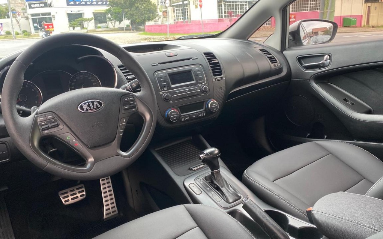imagem-https://www.socarrao.com.br/sc-vehicle-images-prod/3879418/1790895187898-MTYuanBlZw.jpeg