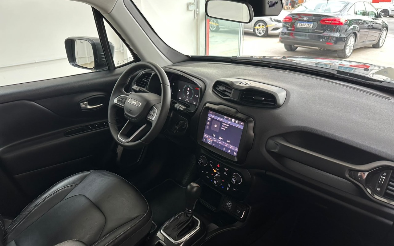 imagem-https://www.socarrao.com.br/sc-vehicle-images-prod/3879447/1789574746338-V2hhdHNBcHAgSW1hZ2UgMjAyNi0wOS0xNiBhdCAxMi40My40MyAoMSkuanBlZw.jpeg