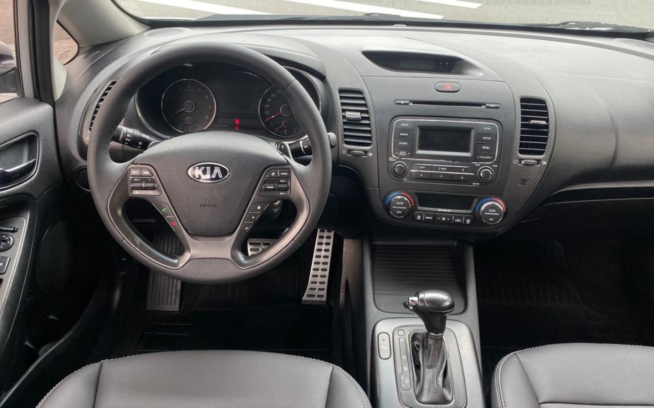 imagem-https://www.socarrao.com.br/sc-vehicle-images-prod/3879764/1790895257461-MTIuanBlZw.jpeg