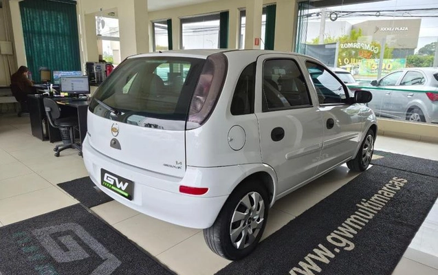 imagem-https://www.socarrao.com.br/sc-vehicle-images-prod/3879793/1789575890788-8429056_2_B_aee64d765d.jpeg