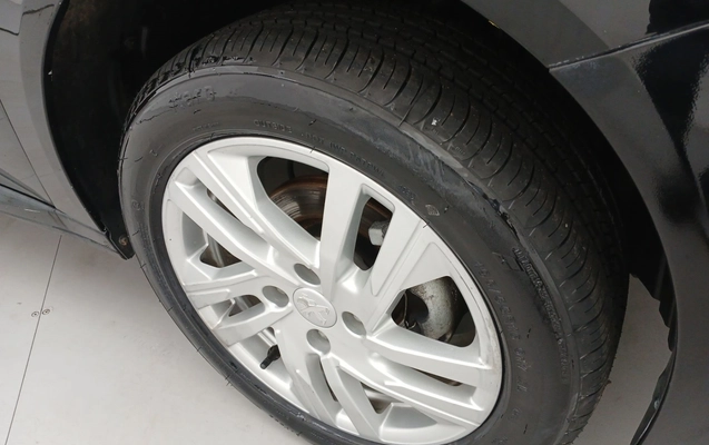 imagem-https://www.socarrao.com.br/sc-vehicle-images-prod/3879807/1789575150837-1_011226.jpg