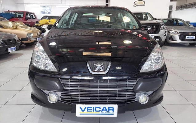 imagem-https://www.socarrao.com.br/sc-vehicle-images-prod/3879987/1789575528931-8022839_3_B_28dd5ed6cf.jpeg