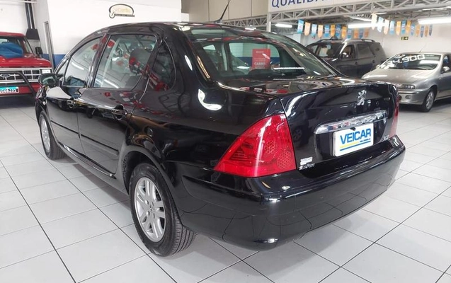 imagem-https://www.socarrao.com.br/sc-vehicle-images-prod/3879987/1789575528940-8022839_8_B_563bbddfe3.jpeg