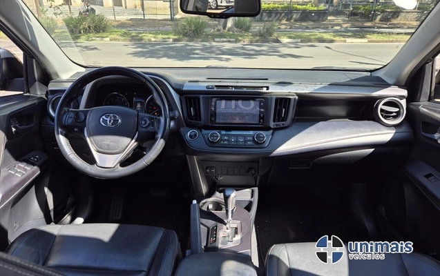 imagem-https://www.socarrao.com.br/sc-vehicle-images-prod/3880089/1789575604378-0d7b6e92-7dbf-4beb-a6c5-c77621b2556820260916113716.jpeg