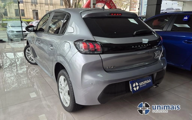 imagem-https://www.socarrao.com.br/sc-vehicle-images-prod/3880111/1789575660443-0ae45c0f-f737-4fa3-83ee-9906133df8bc20260916115453.jpeg