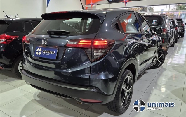 imagem-https://www.socarrao.com.br/sc-vehicle-images-prod/3880134/1789575723877-9c8856ae-9b6a-4a35-a8cc-a22121289e5220260916120013.jpeg