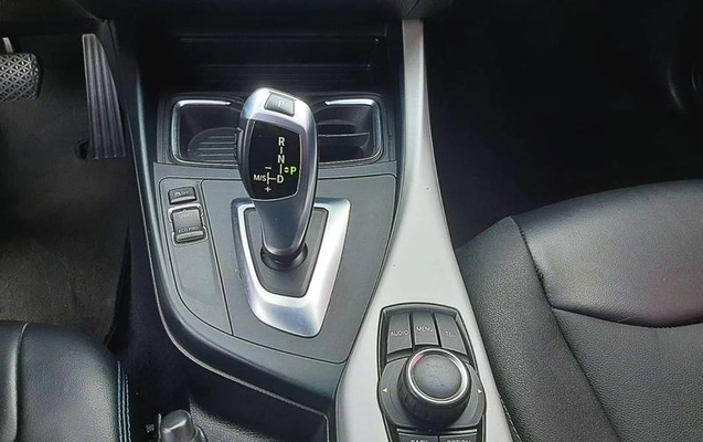 imagem-https://www.socarrao.com.br/sc-vehicle-images-prod/3880325/1792079600628-8482362_0_B_d7ddbeed1c.jpeg