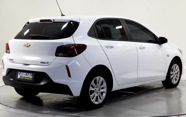 imagem-https://www.socarrao.com.br/sc-vehicle-images-prod/3880423/1789576188297-30_053503.jpg
