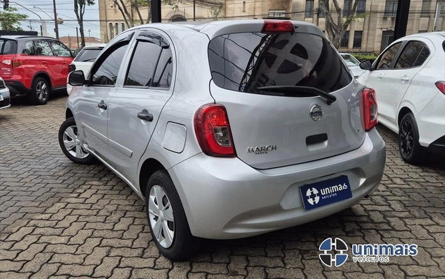 imagem-https://www.socarrao.com.br/sc-vehicle-images-prod/3880424/1789576188698-497f0380-5717-4a8b-b090-f314a8d2822920260916121024.jpeg