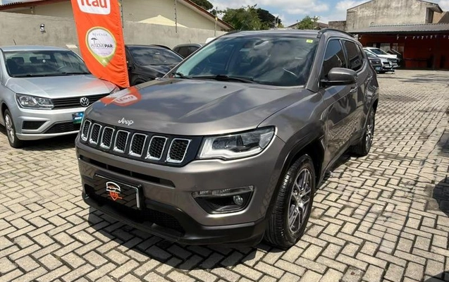 imagem-https://www.socarrao.com.br/sc-vehicle-images-prod/3880487/1789664567906-8479911_16_B_d29a2cfdef.jpeg