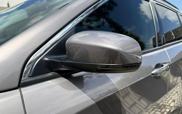 imagem-https://www.socarrao.com.br/sc-vehicle-images-prod/3880487/1789664567913-8479911_13_B_6a74e50a8e.jpeg