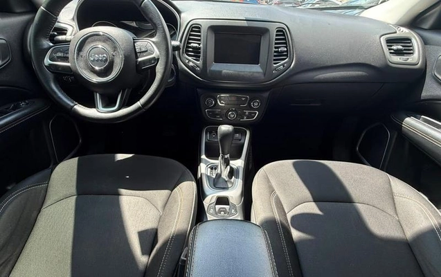 imagem-https://www.socarrao.com.br/sc-vehicle-images-prod/3880487/1789664567914-8479911_3_B_b3fb214a88.jpeg