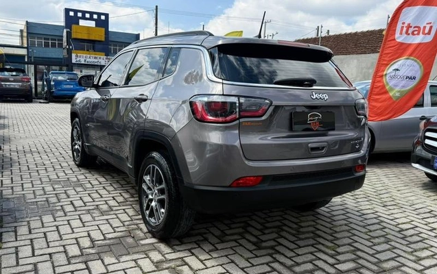 imagem-https://www.socarrao.com.br/sc-vehicle-images-prod/3880487/1789664567936-8479911_20_B_4689e88f4e.jpeg