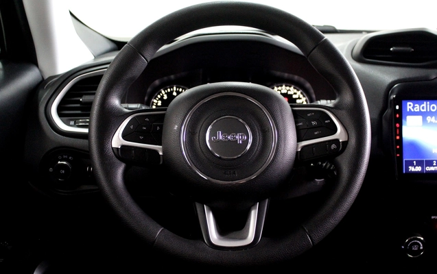 imagem-https://www.socarrao.com.br/sc-vehicle-images-prod/3880775/1789576659197-13_041250.jpg