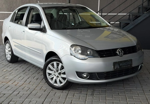 Volkswagen Polo 2013 Prata — foto 1 de 3