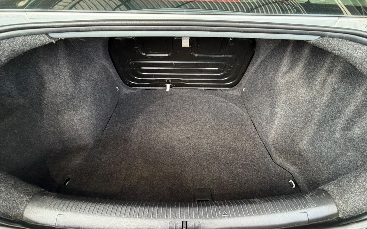 imagem-https://www.socarrao.com.br/sc-vehicle-images-prod/3880811/1789576704032-V2hhdHNBcHAgSW1hZ2UgMjAyNi0wOS0xNiBhdCAxMy4xNi4wMi5qcGVn.jpeg