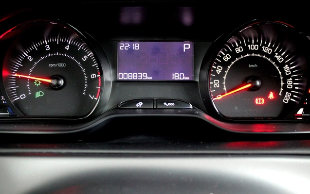 imagem-https://www.socarrao.com.br/sc-vehicle-images-prod/3880871/1789576764220-7_010041.jpg