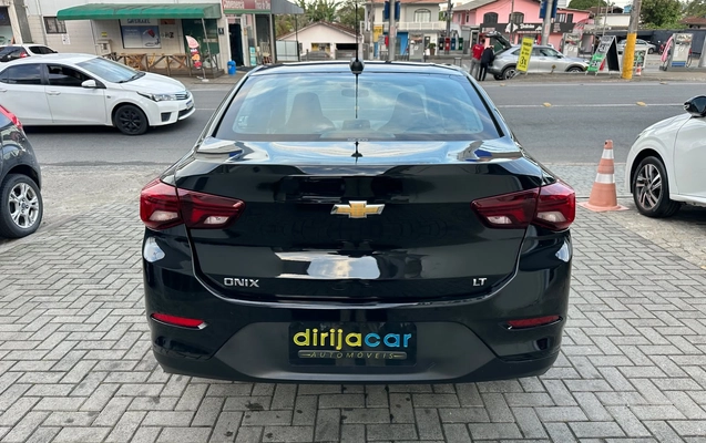 imagem-https://www.socarrao.com.br/sc-vehicle-images-prod/3880875/1789576792387-7610bb81-af07-48cb-8c0d-91494868ce48.jpeg