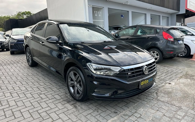 imagem-https://www.socarrao.com.br/sc-vehicle-images-prod/3880877/1789576803049-da2f43a1-3791-4200-8c0c-01407d7bcf63.jpeg