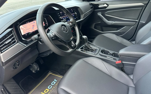 imagem-https://www.socarrao.com.br/sc-vehicle-images-prod/3880877/1789576803055-5dc190e4-f8bb-4f0e-a8fa-8db3ce27c0f2.jpeg