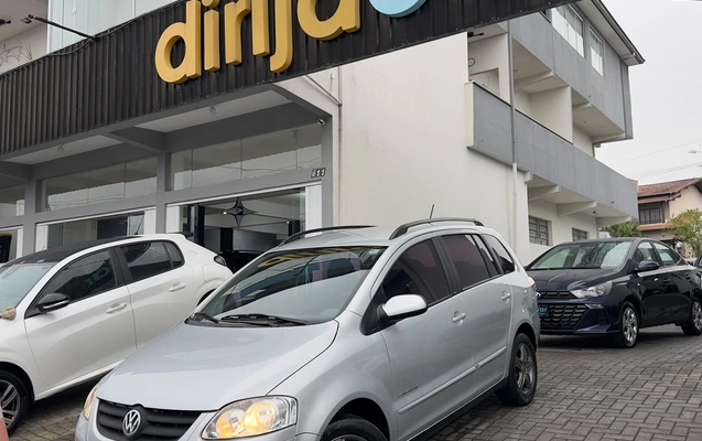imagem-https://www.socarrao.com.br/sc-vehicle-images-prod/3880881/1789576823833-a84db410-c065-4678-8aa3-80d78b7017e0.jpeg