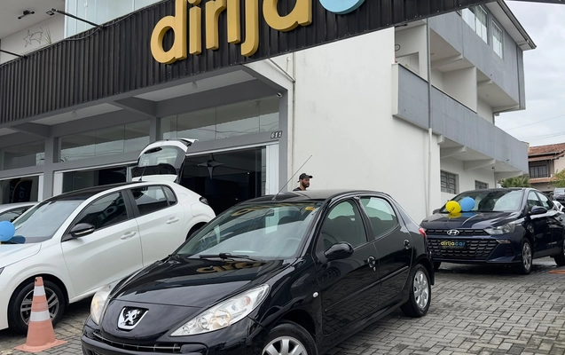 imagem-https://www.socarrao.com.br/sc-vehicle-images-prod/3880882/1789576832534-59af094c-d7a8-42a3-9933-ea5f69940ec1.jpeg
