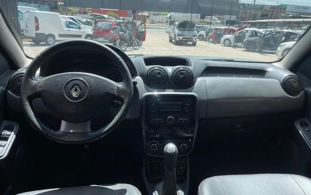 imagem-https://www.socarrao.com.br/sc-vehicle-images-prod/3881024/1789576960775-8471408_5_B_538685f90d.jpeg