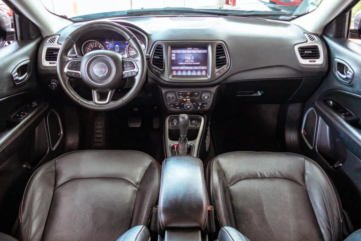imagem-https://www.socarrao.com.br/sc-vehicle-images-prod/38811/1769988698234-7220872OR_1768309241_93_450.jpg