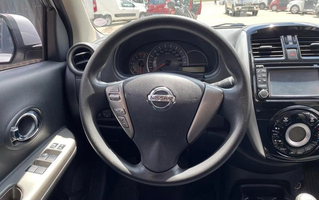 imagem-https://www.socarrao.com.br/sc-vehicle-images-prod/3881146/1789577123628-8429496_6_B_4037c27647.jpeg