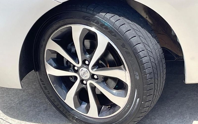 imagem-https://www.socarrao.com.br/sc-vehicle-images-prod/3881146/1789577123641-8429496_14_B_0471095fef.jpeg