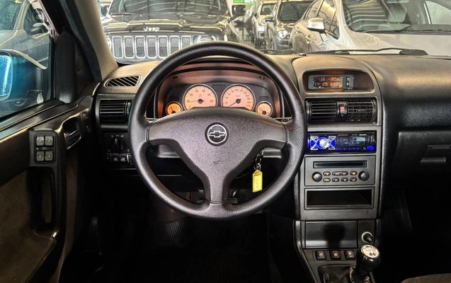 imagem-https://www.socarrao.com.br/sc-vehicle-images-prod/3881280/1789577286257-7835606_2_B_f97dc86d7f.jpeg