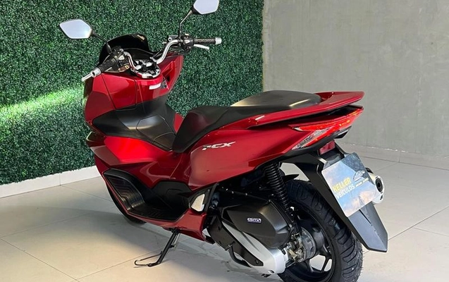 imagem-https://www.socarrao.com.br/sc-vehicle-images-prod/3881318/1789577312744-8405865_4_B_edb54af1b6.jpeg