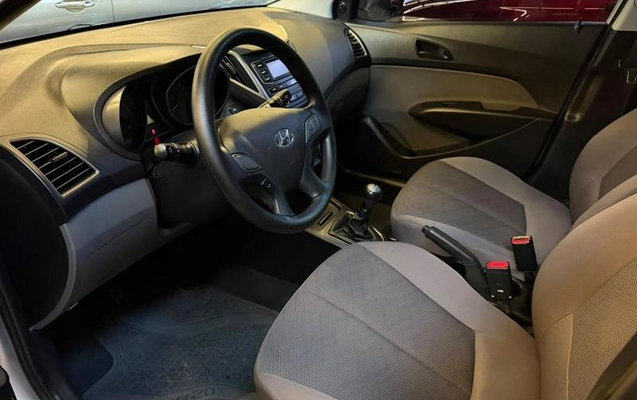 imagem-https://www.socarrao.com.br/sc-vehicle-images-prod/3881430/1790100292384-8481658_9_B_147c4cecdc.jpeg