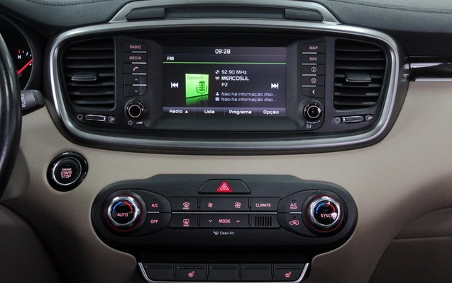 imagem-https://www.socarrao.com.br/sc-vehicle-images-prod/3881431/1789577546080-8_103608.jpg