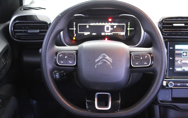 imagem-https://www.socarrao.com.br/sc-vehicle-images-prod/3881445/1789577590764-9_052805.jpg