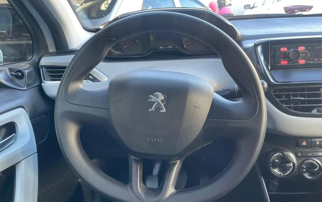 imagem-https://www.socarrao.com.br/sc-vehicle-images-prod/3881501/1789577755636-7940434_12_B_85c650407e.jpeg