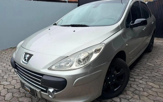 imagem-https://www.socarrao.com.br/sc-vehicle-images-prod/3881525/1789577865975-8368706_2_B_901b67bc7e.jpeg