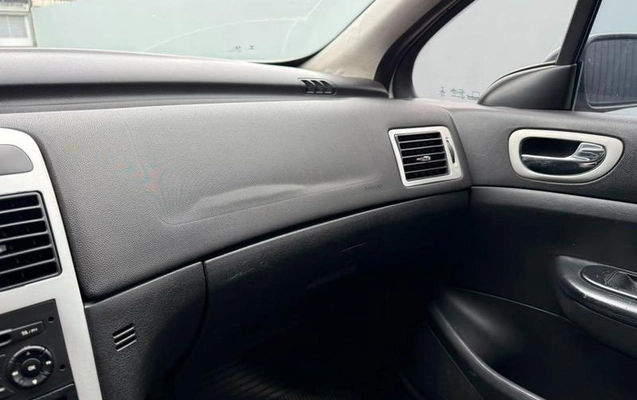 imagem-https://www.socarrao.com.br/sc-vehicle-images-prod/3881525/1789577866008-8368706_11_B_bc6cdc0396.jpeg