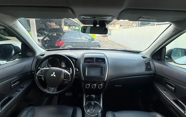 imagem-https://www.socarrao.com.br/sc-vehicle-images-prod/3881528/1789577881192-8171525_0_B_97314f122b.jpeg