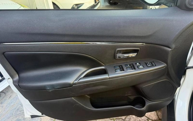 imagem-https://www.socarrao.com.br/sc-vehicle-images-prod/3881528/1789577881204-8171525_0_B_45ef0a1911.jpeg